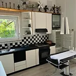Art Gallery Apartman *