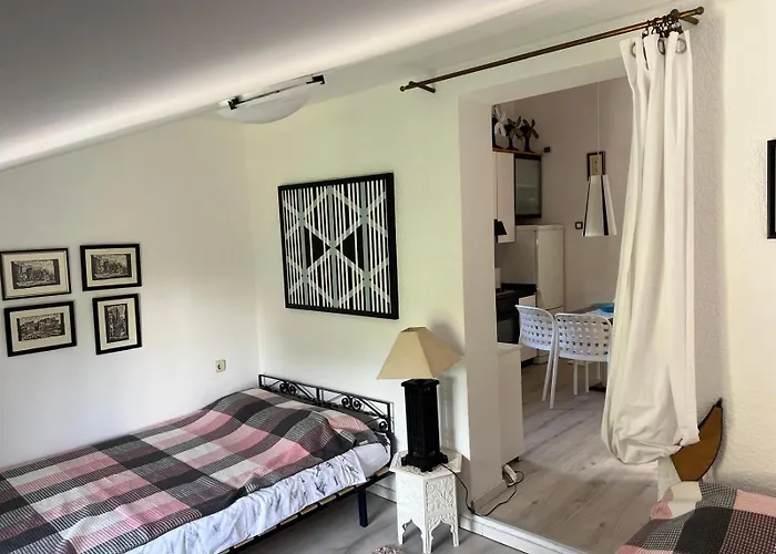 Art Gallery Apartament Vantacici