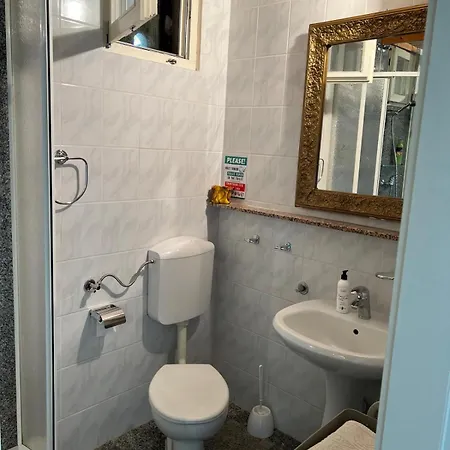 Art Gallery 아파트 *